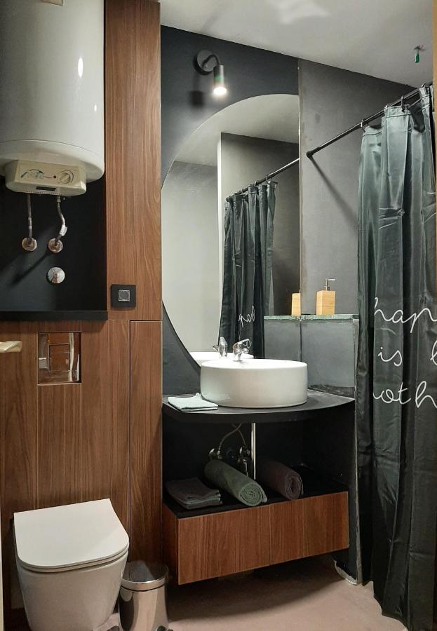 Vuk Apartment Cacak Luaran gambar