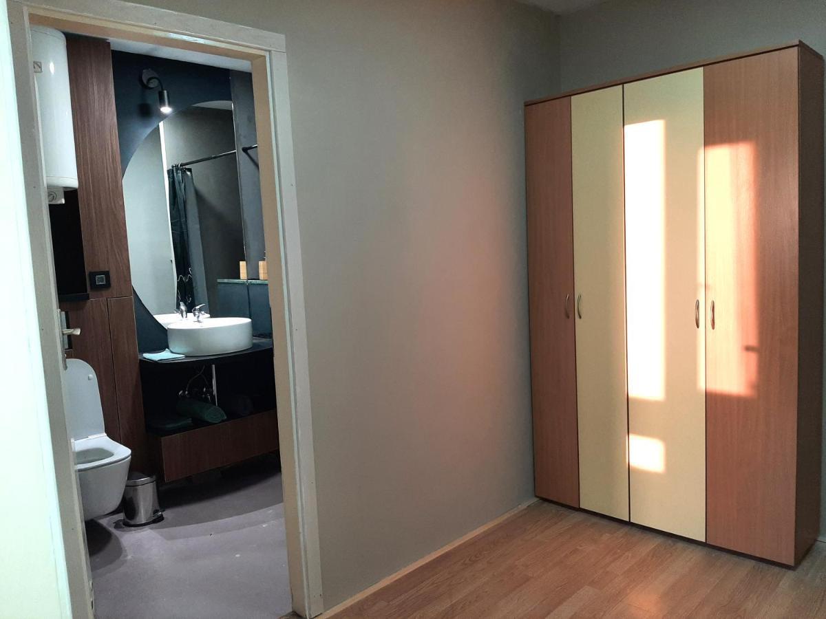 Vuk Apartment Cacak Luaran gambar